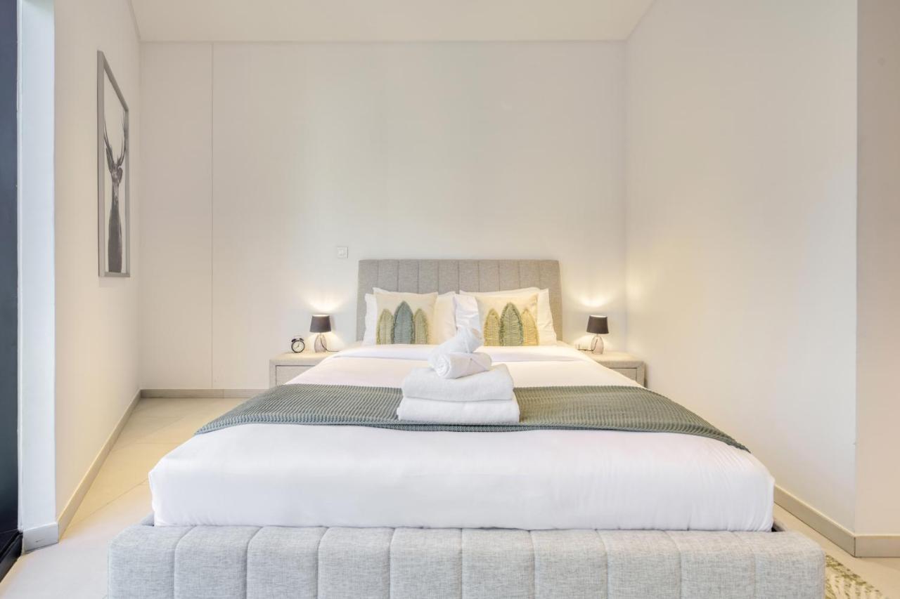 Maison Privee - Luxury, Spacious, Modern Near Burj Khalifa And Dubai Canal Buitenkant foto