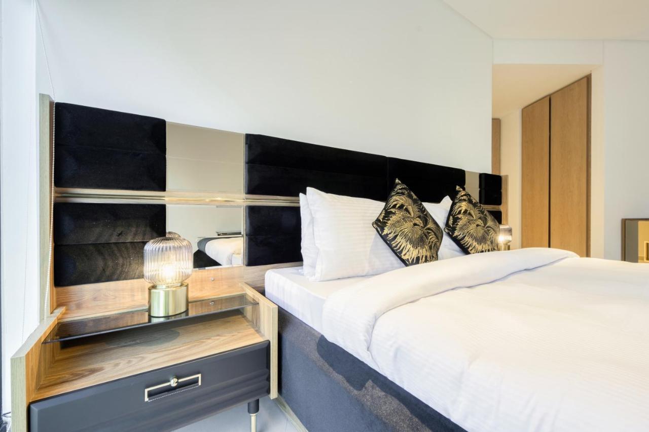 Maison Privee - Luxury, Spacious, Modern Near Burj Khalifa And Dubai Canal Buitenkant foto
